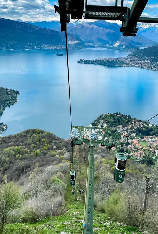 Apartment With View Lake Maggiore/Laveno Mombello Extérieur photo